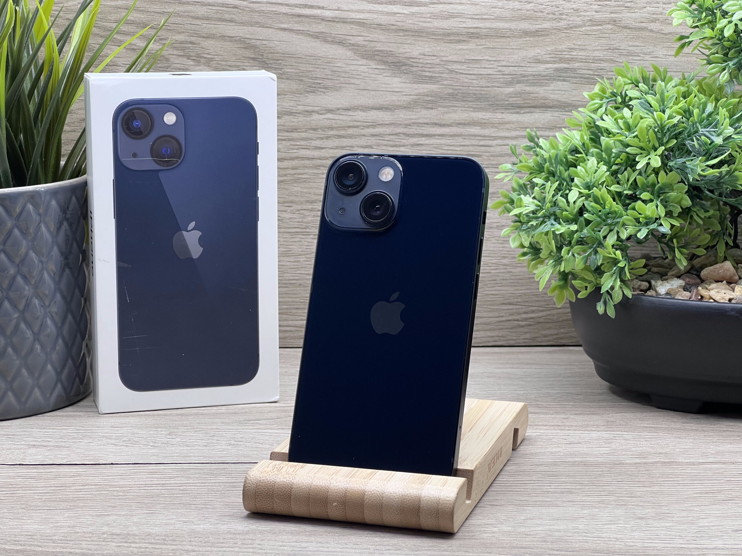Hibátlan iPhone 13 Mini Midnight 128GB 2 ÉV Garanciával 91%