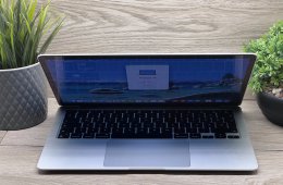 MacBook Air 2020 M1 13” 256GB 8GB 2 ÉV Garanciával Számlával 100%