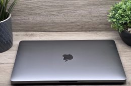MacBook Pro 2020 M1 13” 256GB 8GB 2 ÉV Garanciával 94%