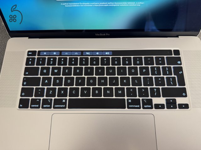 MacBook Pro 16, 2019, i9-9980HK, 32GB, Radeon 5500 4GB
