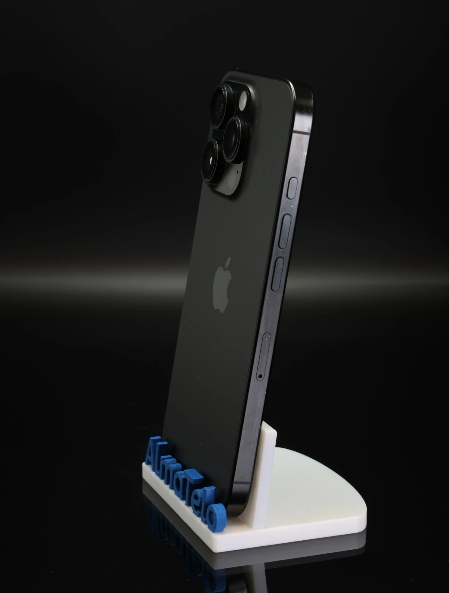 Apple iPhone 16 Pro 128 GB Black Titanium 91% akku - 12 HÓ GARANCIA
