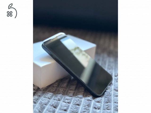 Eladó iPhone 14 128GB – Midnight kék, kártyafüggetlen (87%)