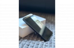Eladó iPhone 14 128GB – Midnight kék, kártyafüggetlen (87%)