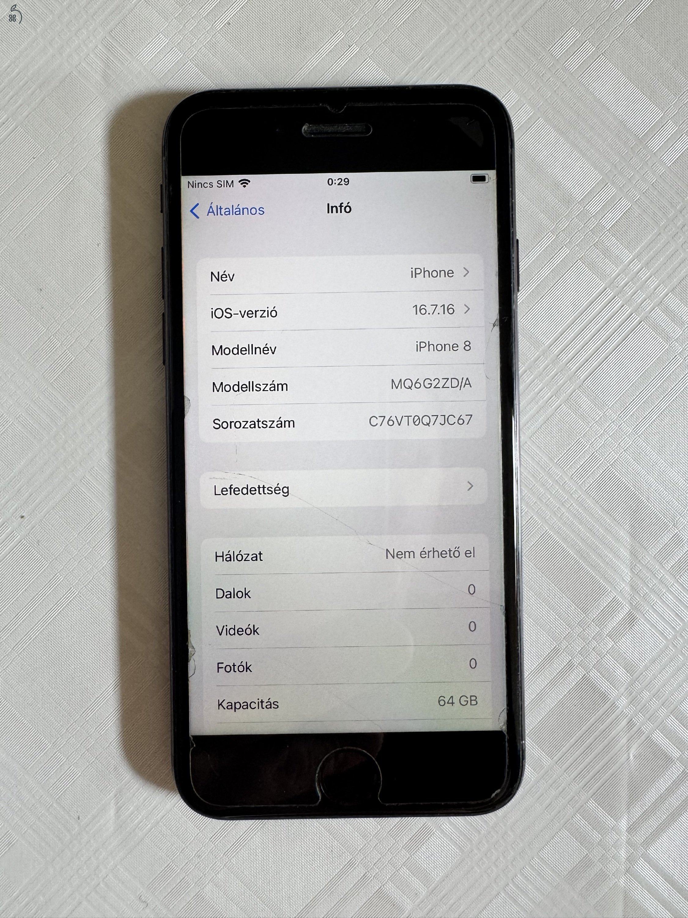Iphone 8 64Gb 100%-os akksi