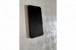 Iphone 8 64Gb 100%-os akksi