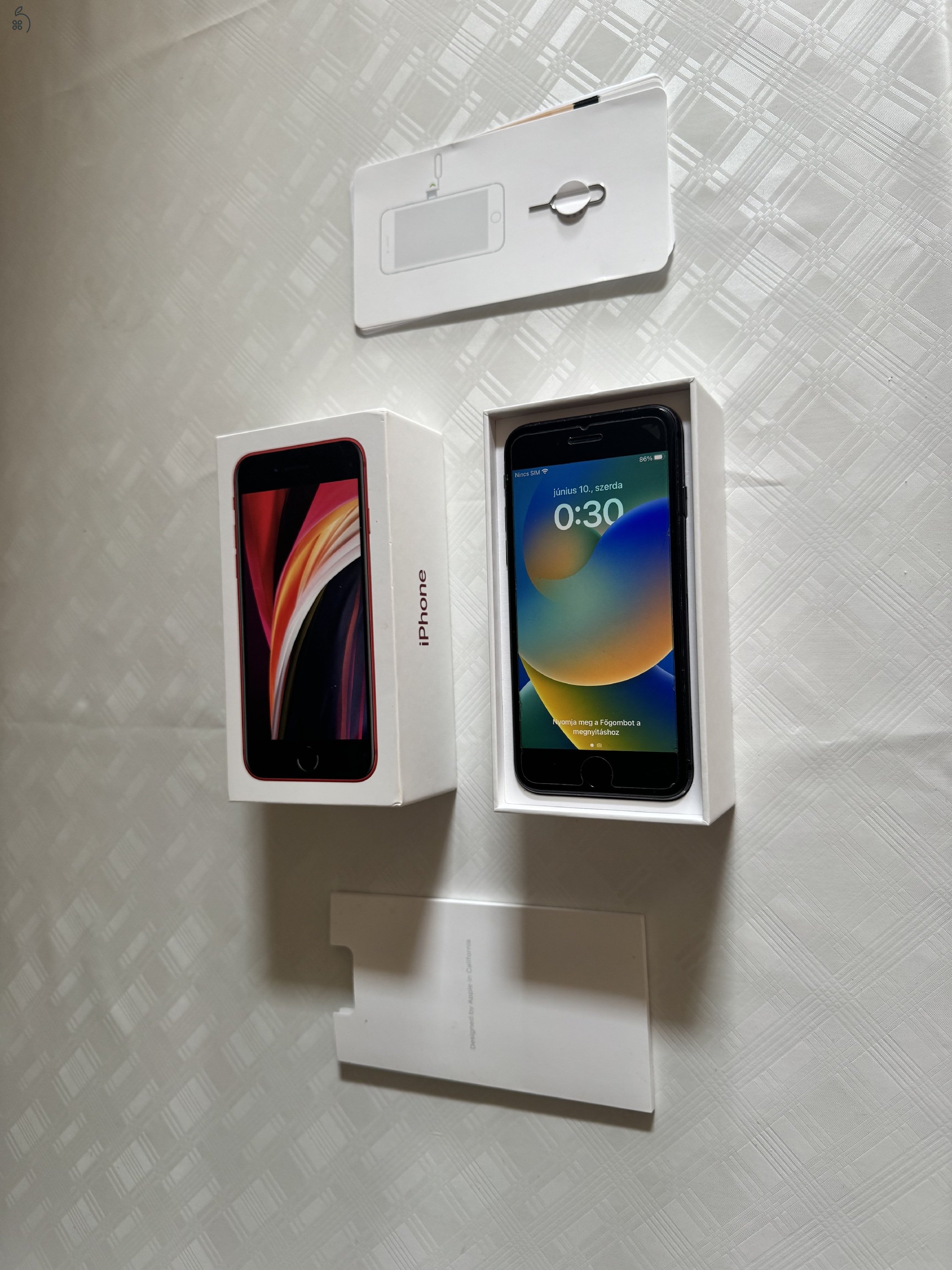 Iphone 8 64Gb 100%-os akksi