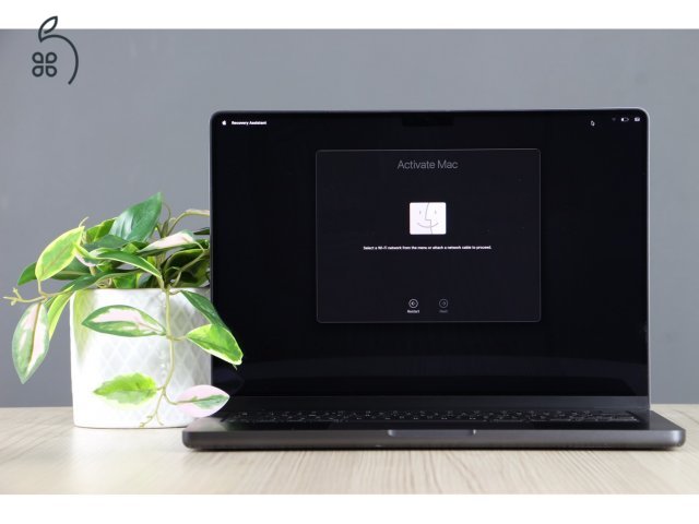 MacBook Pro 14