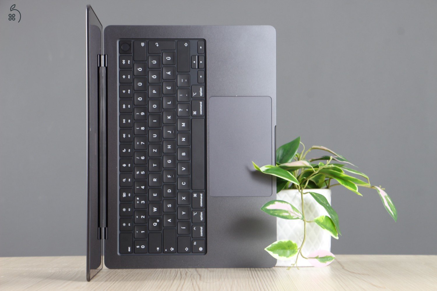 MacBook Pro 14
