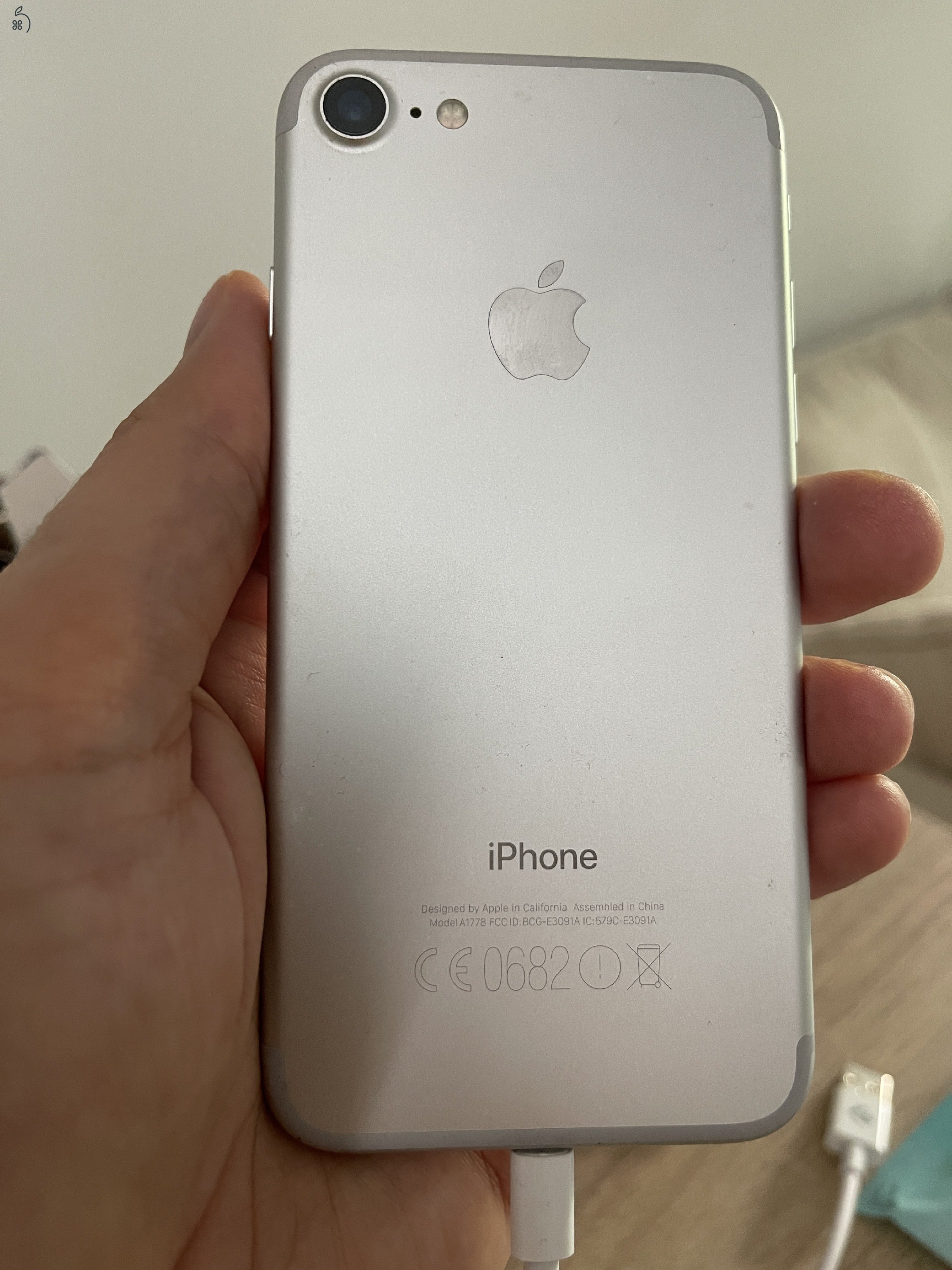 iPhone 7 128 GB – független, 100% akku