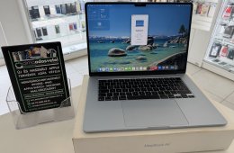 MacBook Air M4 15