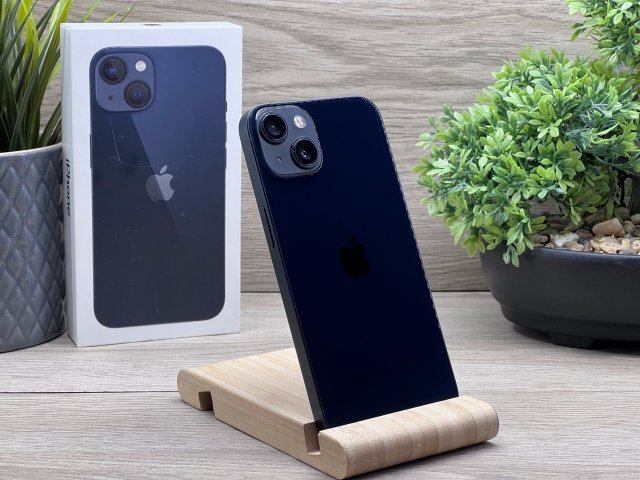 iPhone 13 Midnight 128GB 2 ÉV Garanciával 90%