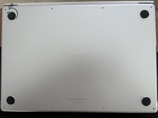 Apple MacBook Pro 16