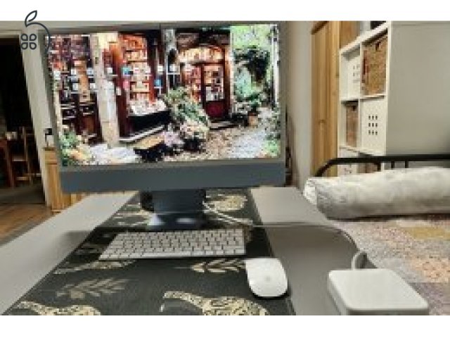 Elado egy iStylben vasarolt imac24” asztali gep.