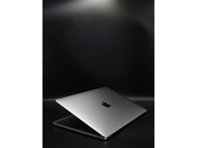 Apple MacBook Pro 13″ 2020 M1 512 GB Space Gray akku - 12 HÓ GARANCIA