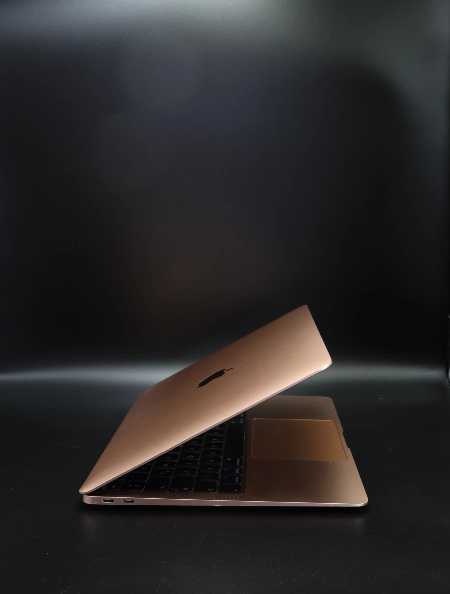Apple MacBook Air 13″ 2020 i3 256 GB Gold akku - 12 HÓ GARANCIA