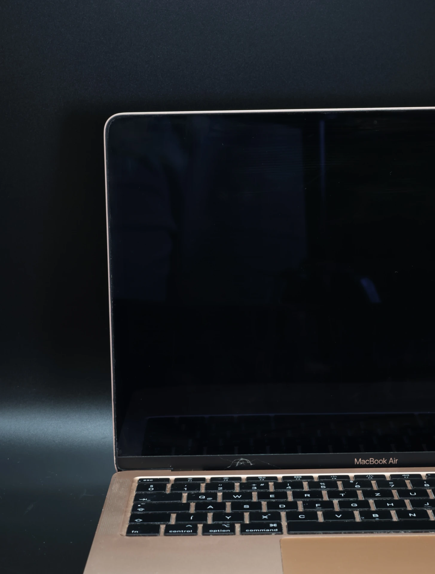 Apple MacBook Air 13″ 2020 i3 256 GB Gold akku - 12 HÓ GARANCIA