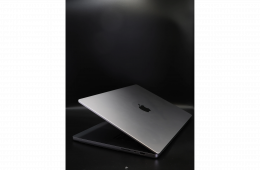 Apple MacBook Pro 16″ 2021 M1 Pro 512 GB Space Gray 92% akku - 12 HÓ GARANCIA