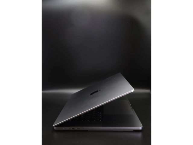 Apple MacBook Pro 16″ 2021 M1 Pro 512 GB Space Gray 92% akku - 12 HÓ GARANCIA