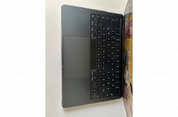 M2 -es MacBook Air - 8GB / 256SSD