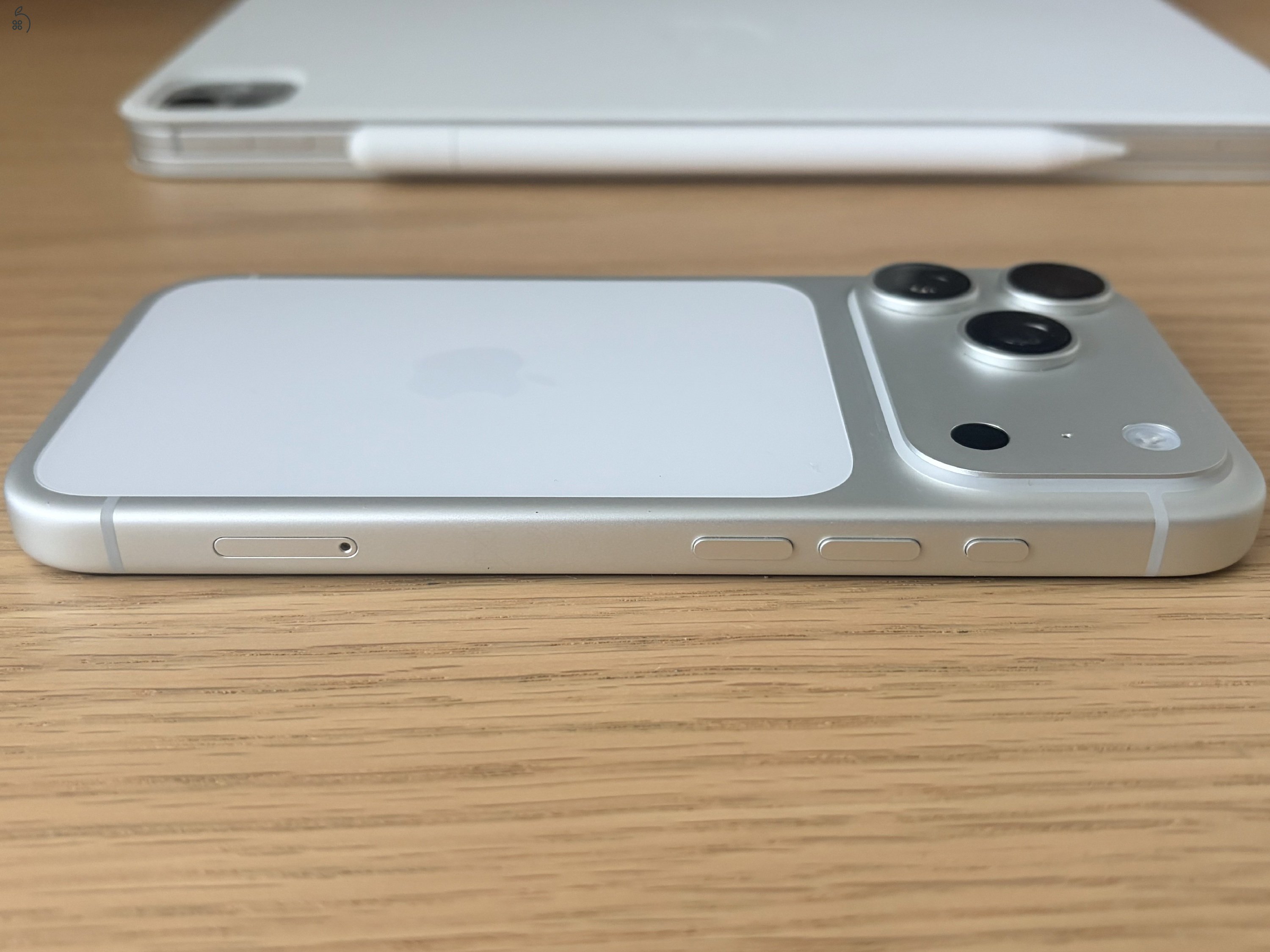 iPhone 17 pro 256 GB tökéletes állapotban