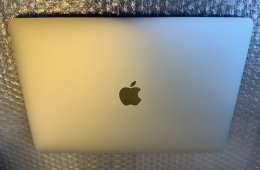 Apple Macbook Pro 13 (2017) I7 16 GB 250GB A1708 Box (Magic opciók)