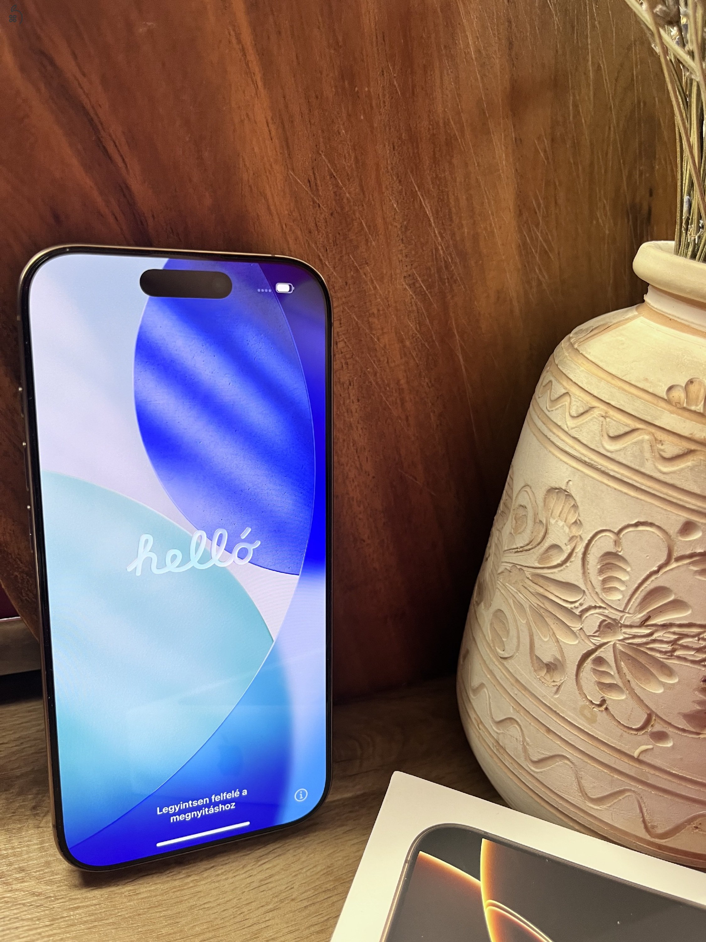 ELADÓ Iphone 16 Pro 128 GB sivatagi titán telefon