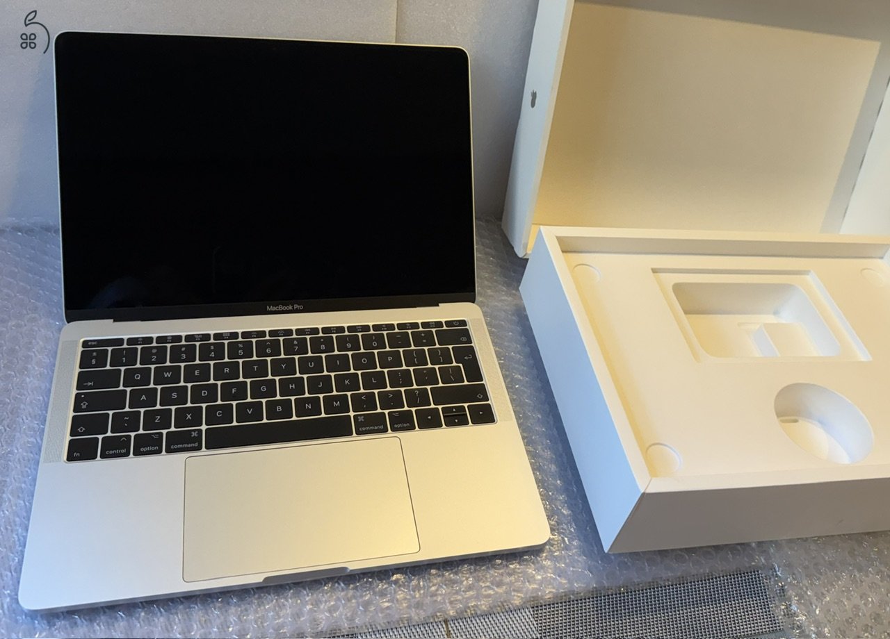 Apple Macbook Pro 13 (2017) I7 16 GB 250GB A1708 Box (Magic opciók)