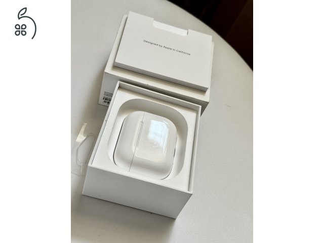 Airpods Pro 3  Jótállás: 2028.01. - apple care + 2027.Márc.11.ig