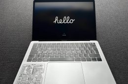 MacBook Air 13' 2019 (Intel i5, 8GB RAM, 128GB SSD) 