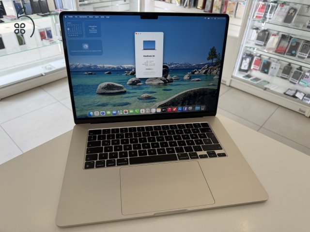 MacBook Air M3 15