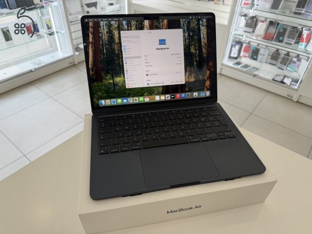 MacBook Air M2 13