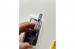 iPhone 16e 128GB Makulátlan! Akku 100%!