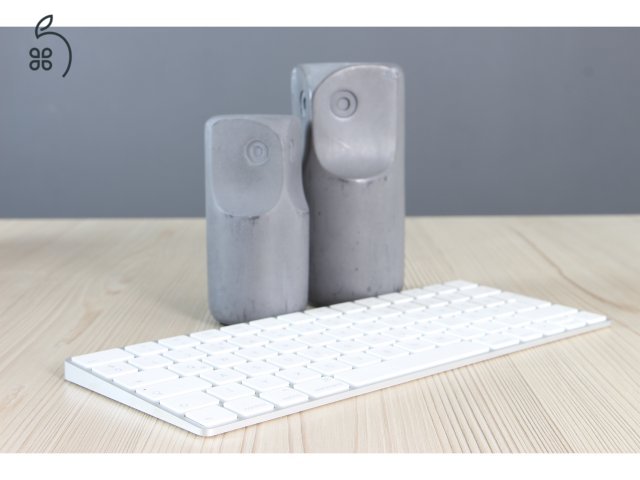 Magic Keyboard 2 HUN A US-8241
