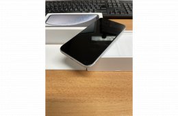 Gyári új akkumulátorral, új üveghátlappal iPhone XR 64 GB eladó!