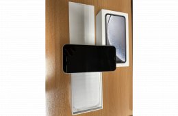 Gyári új akkumulátorral, új üveghátlappal iPhone XR 64 GB eladó!