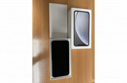 Gyári új akkumulátorral, új üveghátlappal iPhone XR 64 GB eladó!