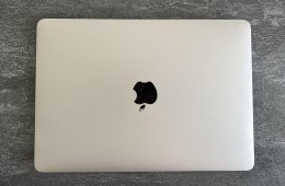 Apple MacBook Retina 12” (2017) – 8GB RAM, 256GB SSD, szép állapot