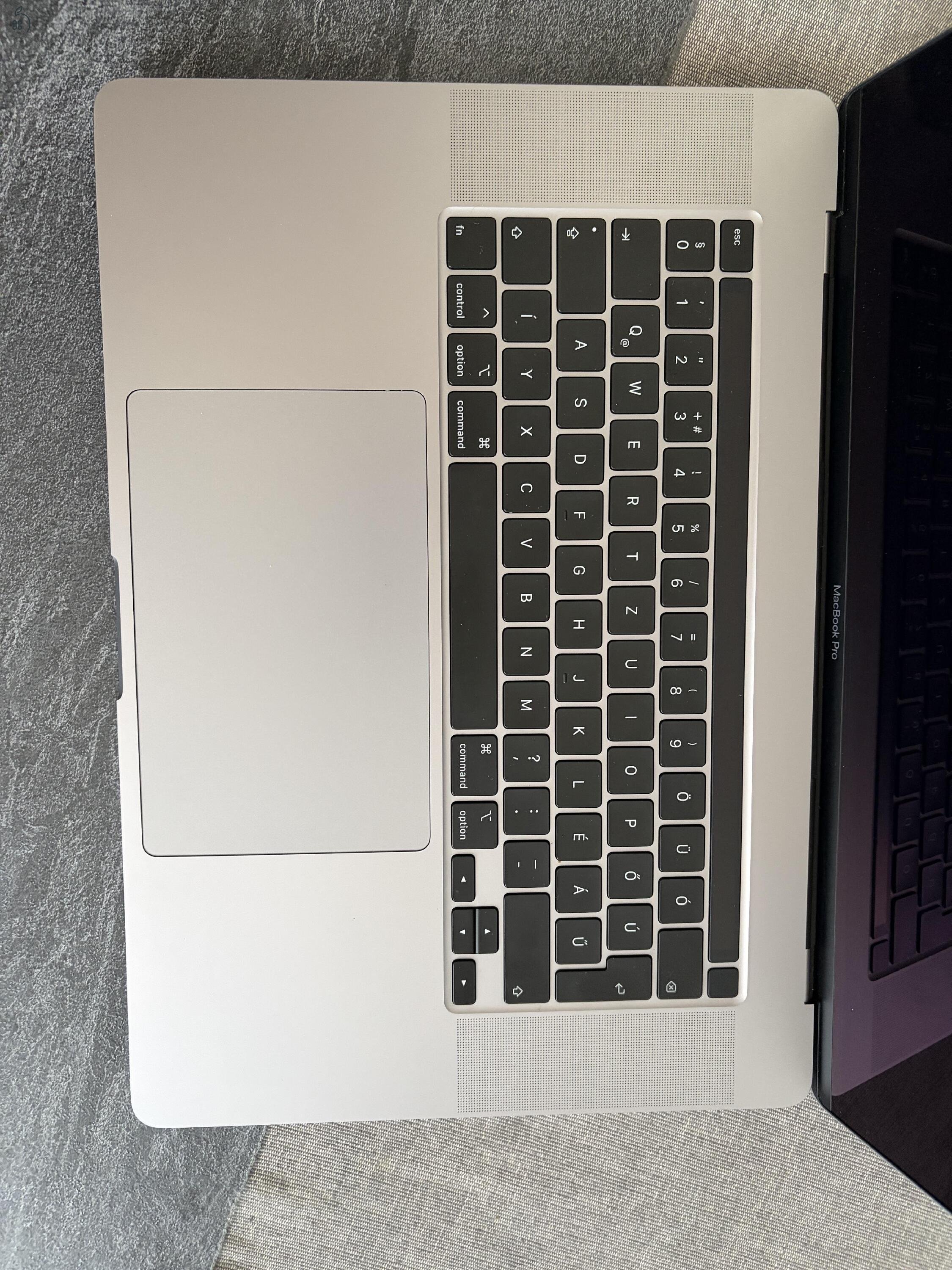 Apple MacBook Pro 16” (2019) – i7 / 16 GB RAM / 512 GB SSD