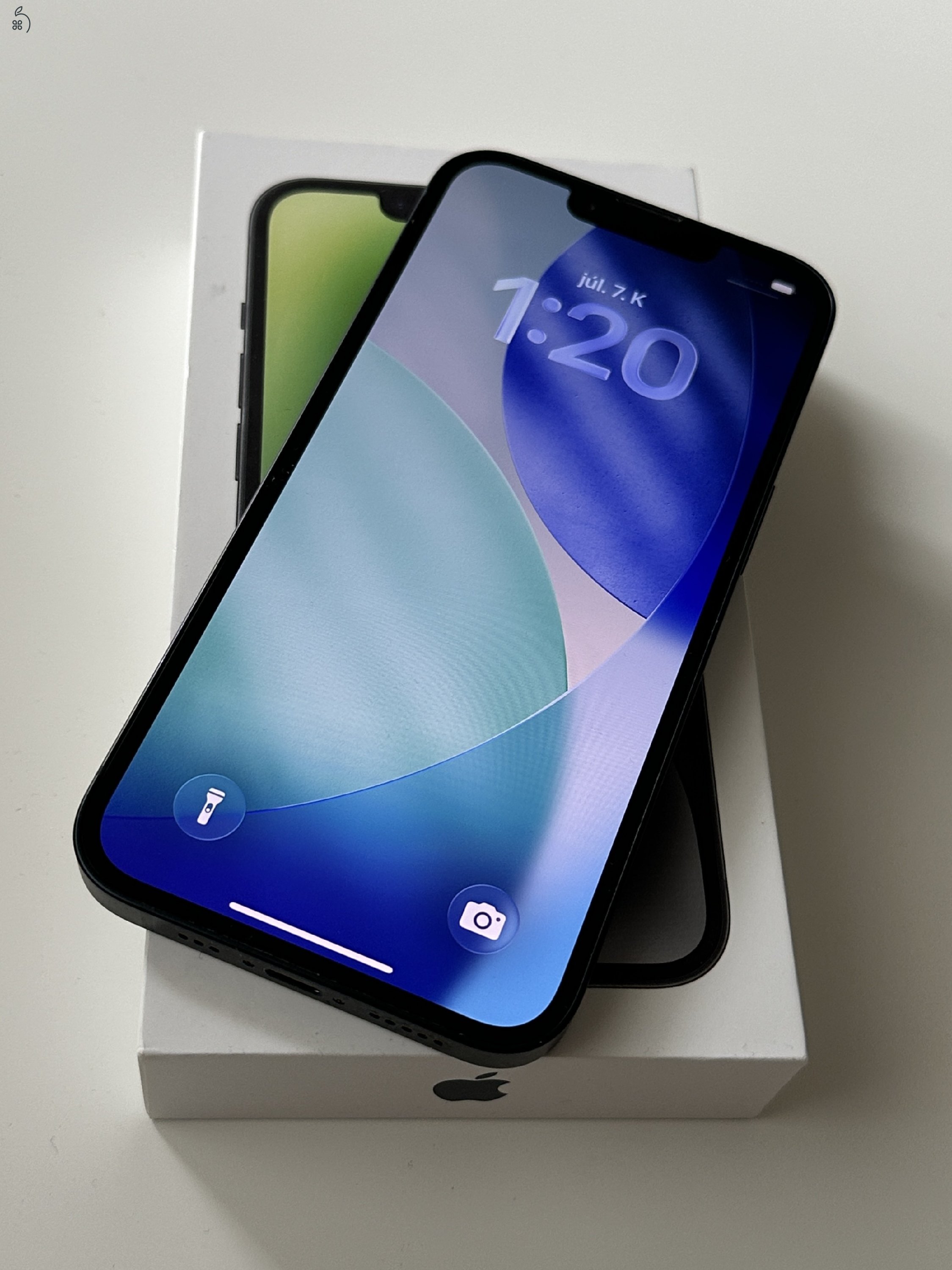 GYÖNYÖRŰ iPhone 14 éjfekete 128gb, 100% Akku