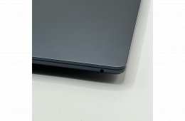 MacBook Air 15″ 2024, M3 8 Core, 16 GB RAM, 10 core GPU, 512 GB SSD, Midnight 27% Áfás, 0424AB 