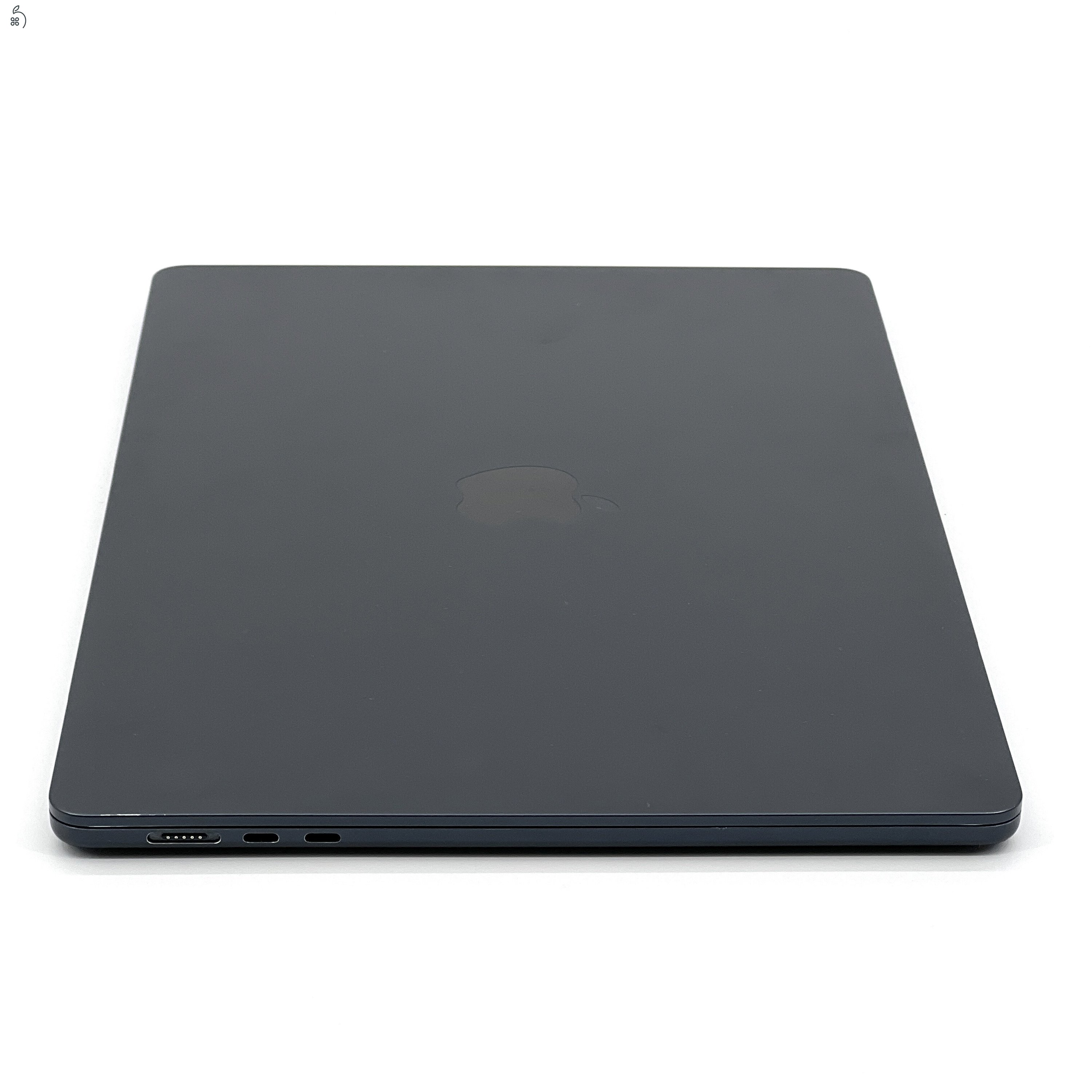 MacBook Air 15″ 2024, M3 8 Core, 16 GB RAM, 10 core GPU, 512 GB SSD, Midnight 27% Áfás, 0432AB 