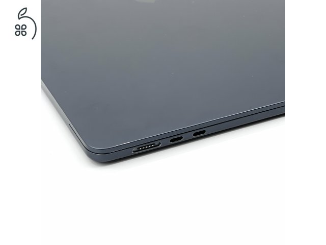 MacBook Air 15″ 2024, M3 8 Core, 16 GB RAM, 10 core GPU, 512 GB SSD, Midnight 27% Áfás, 0432AB 