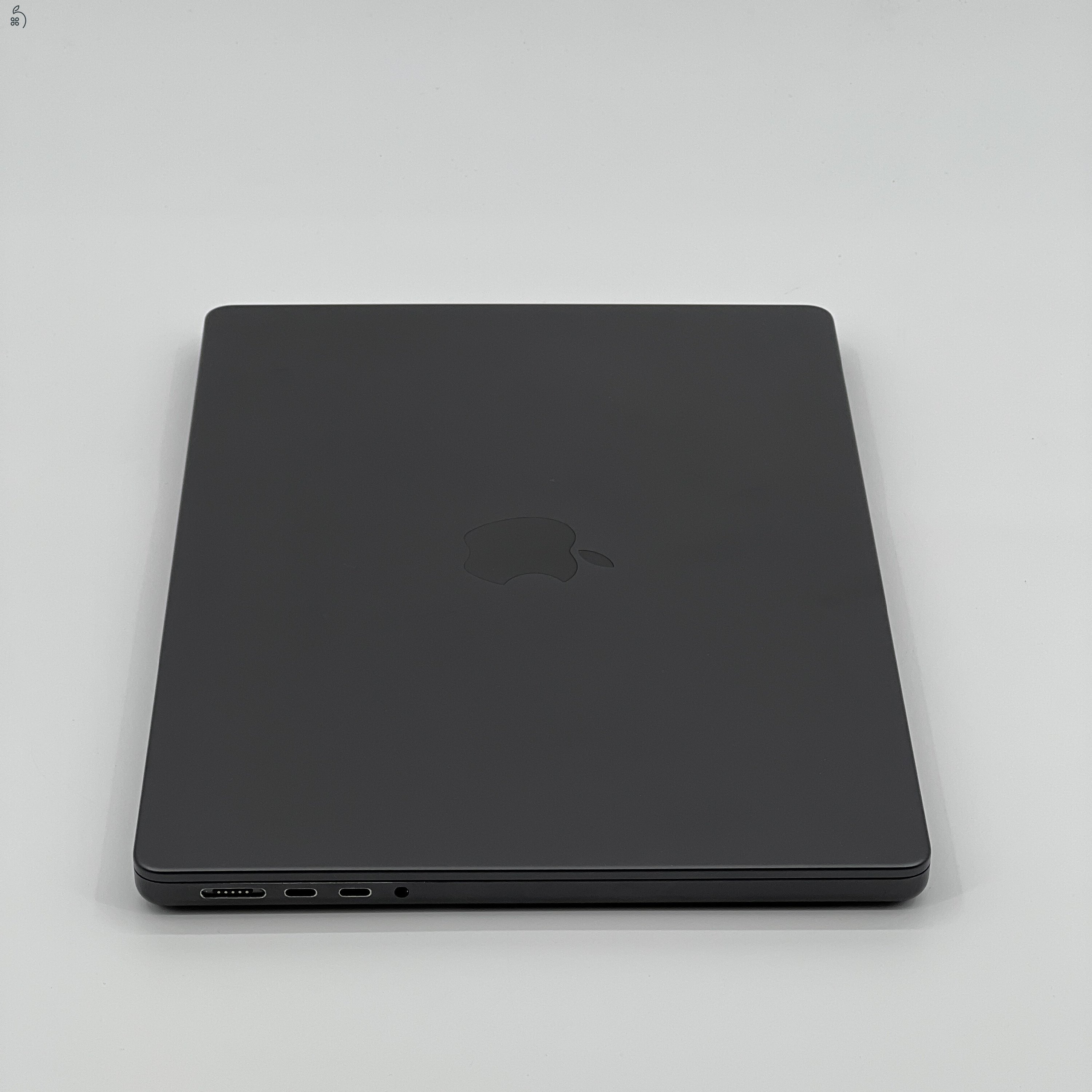 MacBook Pro 14