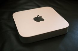 Mac Mini 2.5GHz Dual-Core Intel Core i5 500GB SSD 8GB RAM 