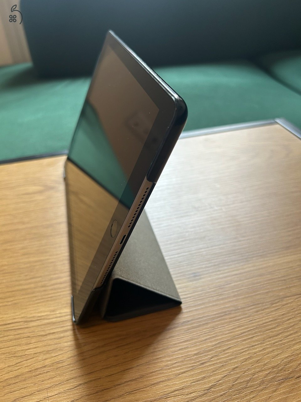 Apple iPad (6. generáció) Silver – 32GB – Wi-Fi + Cellular