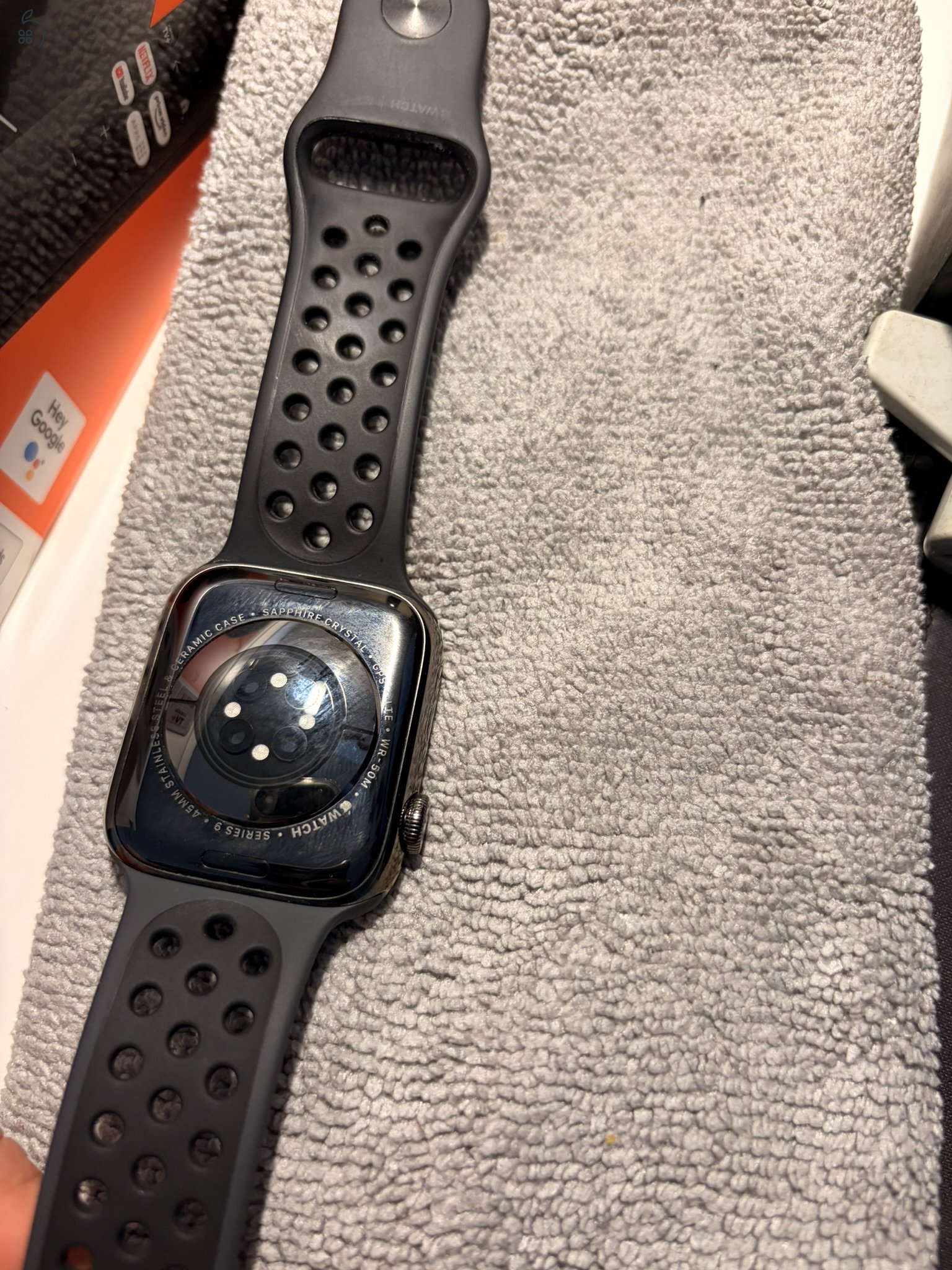 Apple Watch 9 45mm Graphite Stainless Steel Cellular