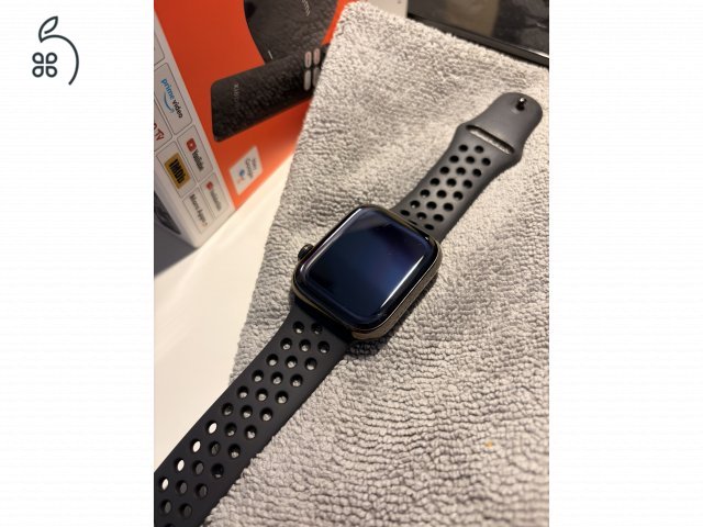 Apple Watch 9 45mm Graphite Stainless Steel Cellular