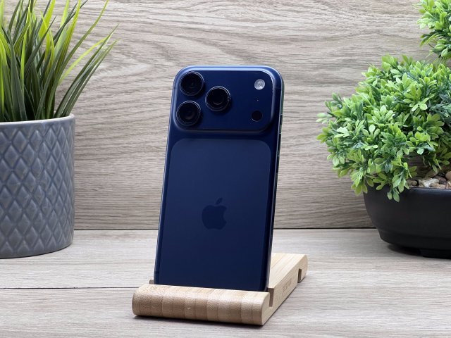 iPhone 17 Pro Deep Blue 256GB 2 ÉV Garanciával 100%