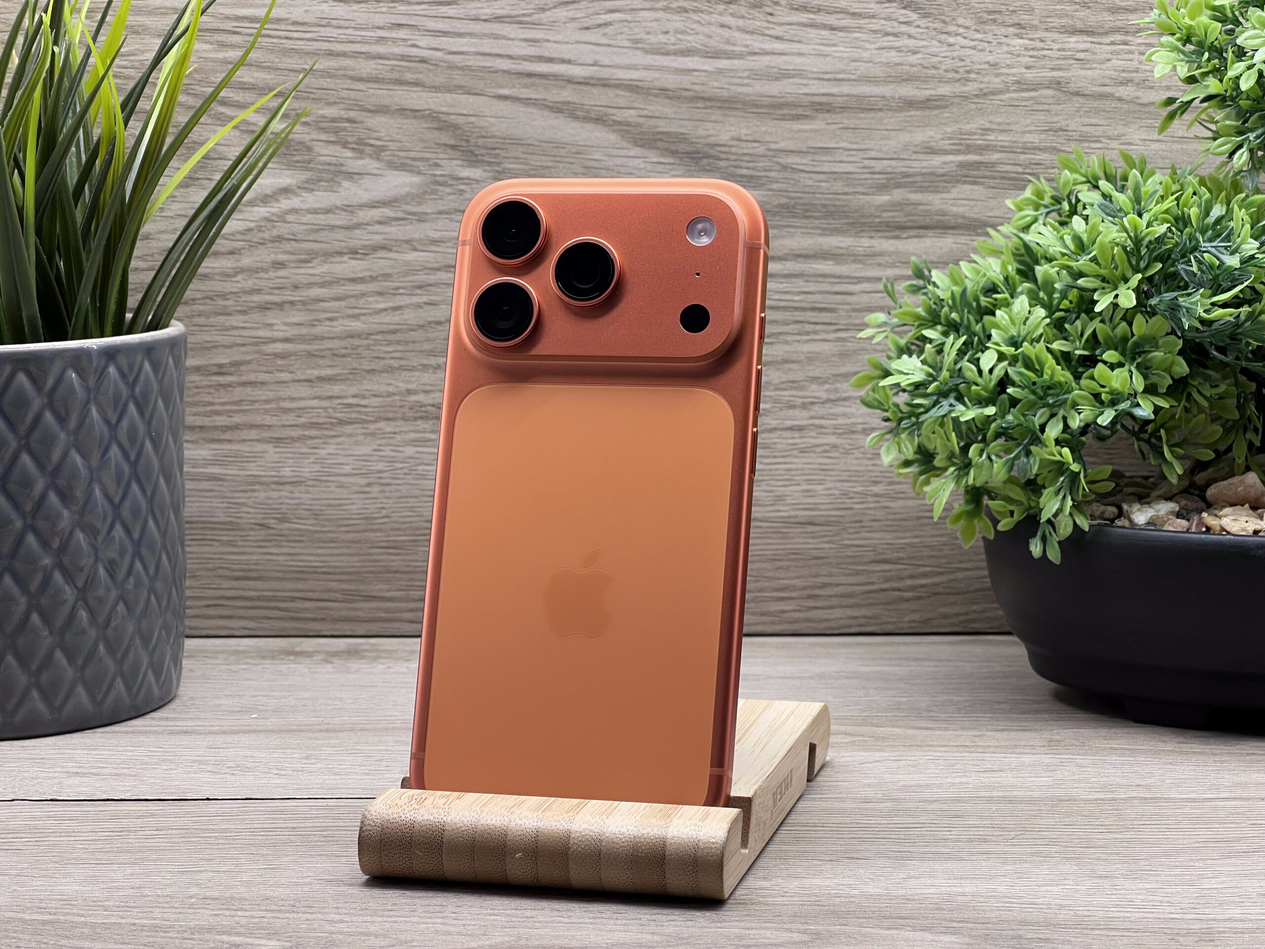 iPhone 17 Pro Cosmic Orange 256GB E-sim 2 ÉV Garanciával 100%
