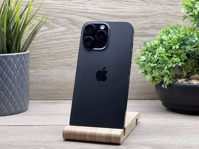 Hibátlan iPhone 16 Pro Max Black Titanium 512GB 2 ÉV Garanciával 93%